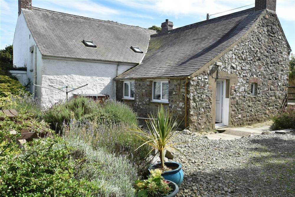 The Farmhouse Newport  Luaran gambar